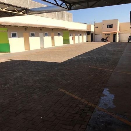 Motel& Hotel Ape Goiania !!! Eksteriør bilde