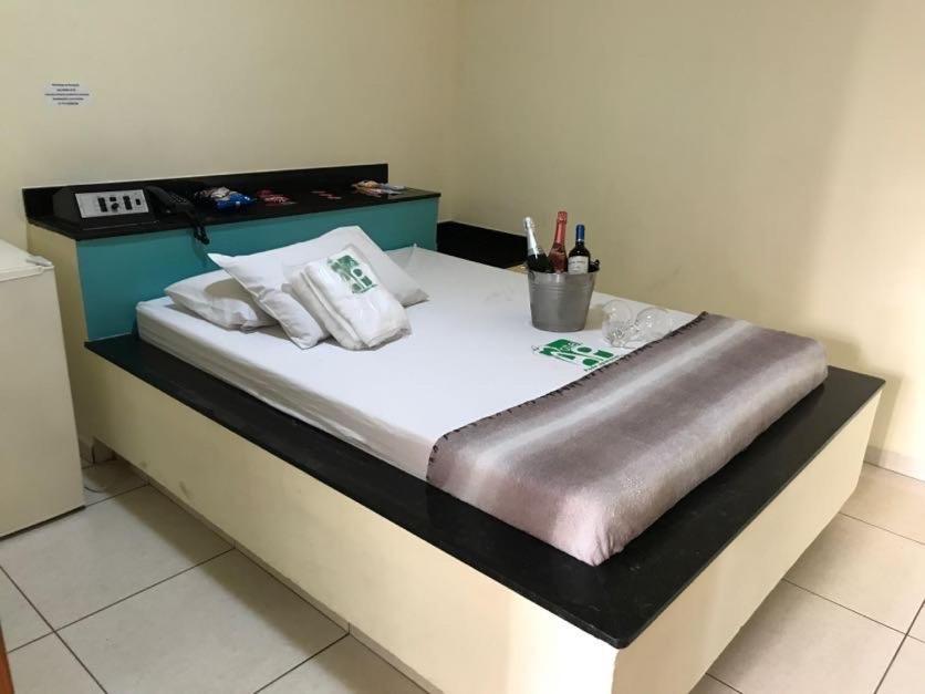 Motel& Hotel Ape Goiania !!! Eksteriør bilde